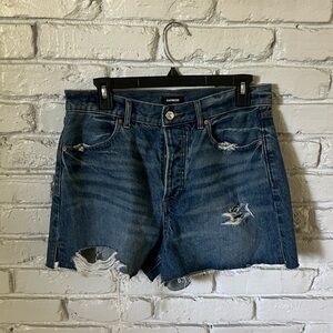 🪁NWOT EXPRESS🪁 dark wash denim shorts high waisted cut off jeans distressed